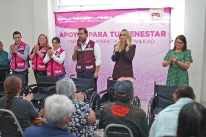 Jesús Nava y Liz Galicia benefician a más de mil 300 personas con aparatos de movilidad