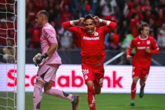 Toluca demuestra su grandeza al vencer a Tigres en un emocionante partido de Concachampions que se decidió en penales.