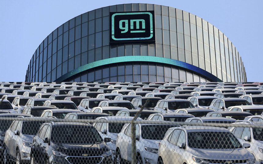 GM inicia la producción del Chevrolet Groove en México y planea abastecer el mercado nacional de automóviles.