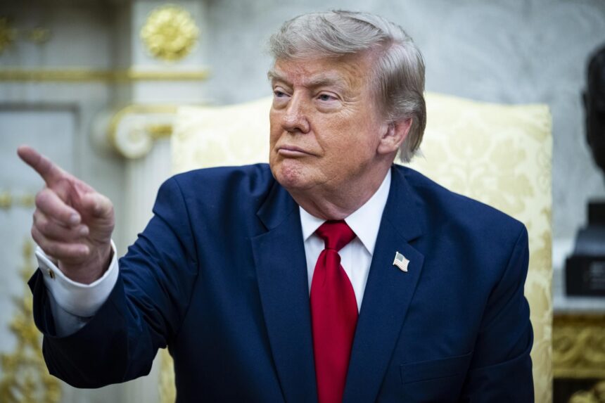 El expresidente Donald Trump anunció que no busca negociar con Irán a pesar de recientes contactos. Descubre su postura.