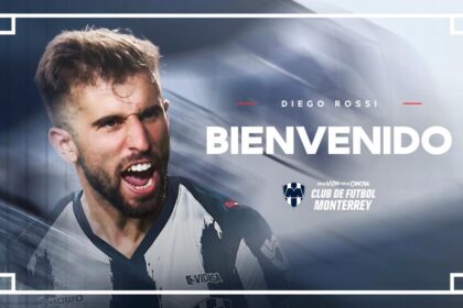 El uruguayo Diego Rossi, con 133 goles en su carrera, se integra a Rayados para fortalecer el ataque del equipo.