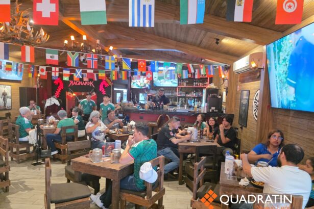 La afición mexicana respalda al Tri, anticipando una victoria contra Chequia y un avance seguro en el Mundial.