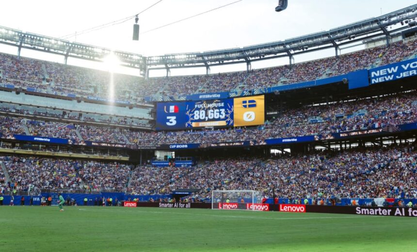 Descubre cómo FIFA ofrecerá fragmentos del césped de la final de la Copa del Mundo 2026 en ediciones limitadas.