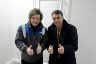 Bolsonaro toma inspiración de Milei para negociar sin restricciones del Mercosur, buscando acuerdos directos con EE.UU.