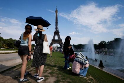 El calor extremo en Francia ha causado mil muertes más de lo habitual, una situación alarmante y creciente.